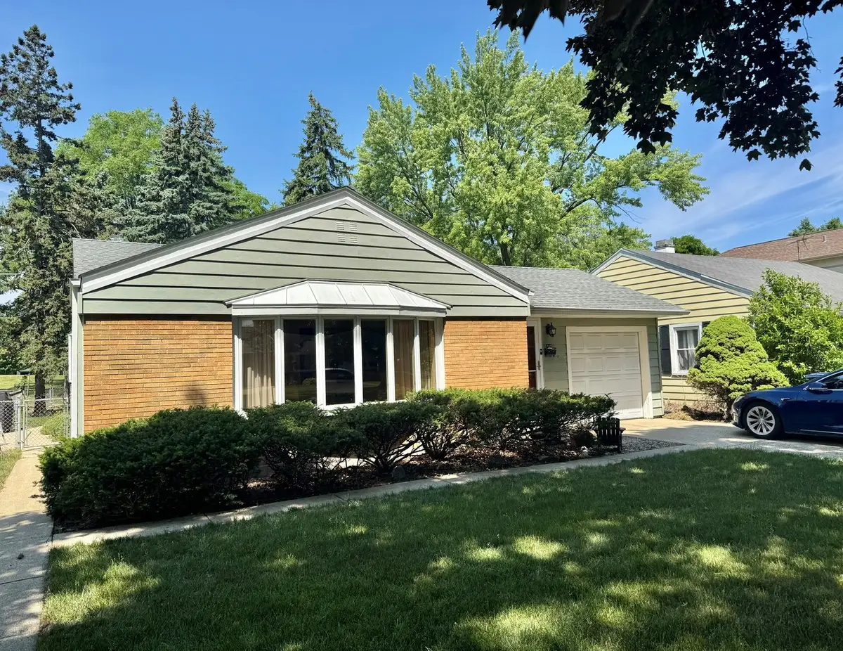 960 Alfini Drive, Des Plaines, IL 60016 - #1
