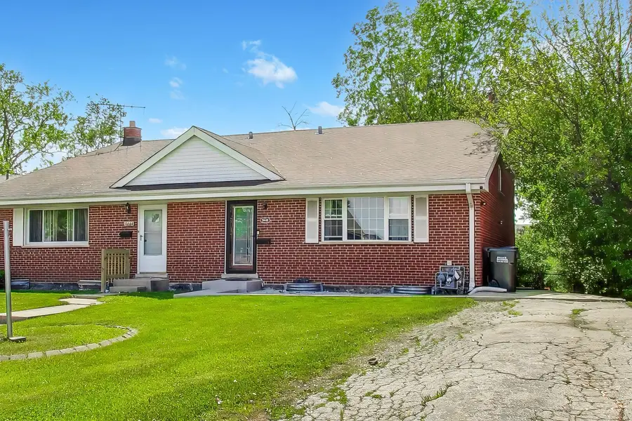 9448 N Oak Avenue, Des Plaines, IL 60016 - #2