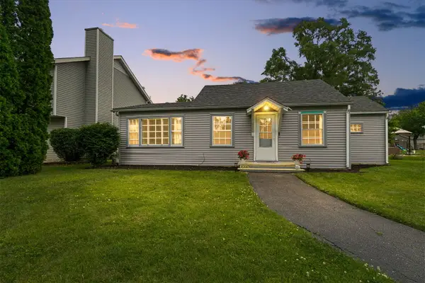 36889 N Oakwood Drive, Lake Villa, IL 60046