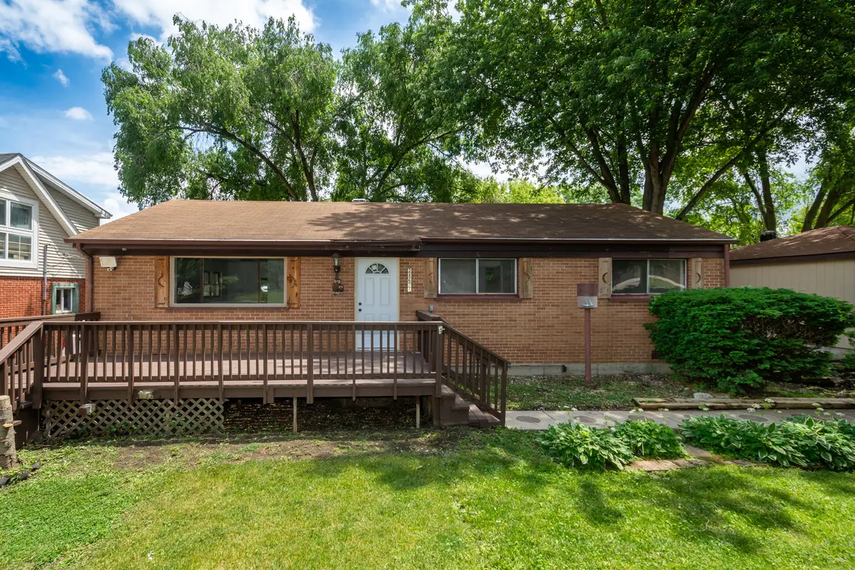 28671 N Harrison Avenue, Wauconda, IL 60084 - #1