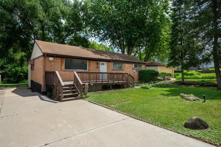 28671 N Harrison Avenue, Wauconda, IL 60084 - #3