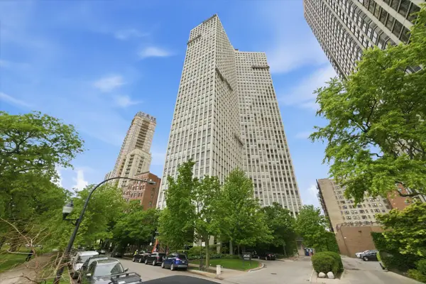2626 N Lakeview Avenue #3804, Chicago, IL 60614