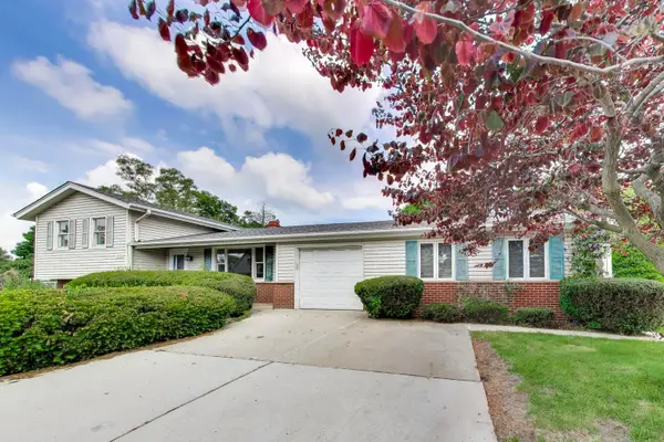 5455 S Catherine Avenue, Countryside, IL 60525