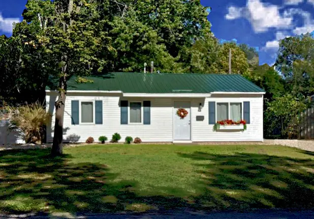 110 S Scottswood Drive, Urbana, IL 61802 - #2