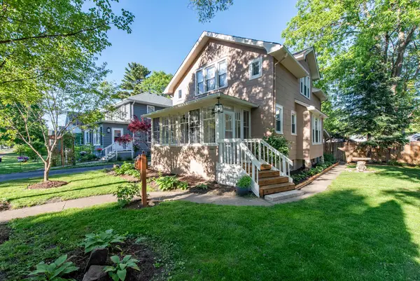 2613 Elim Avenue, Zion, IL 60099