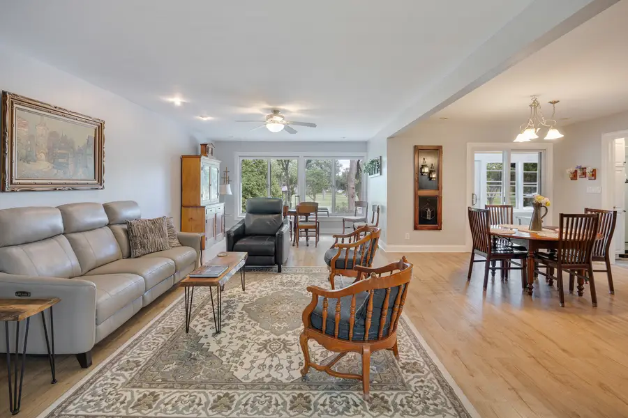 810 N Allen Avenue, McHenry, IL 60050 - #3
