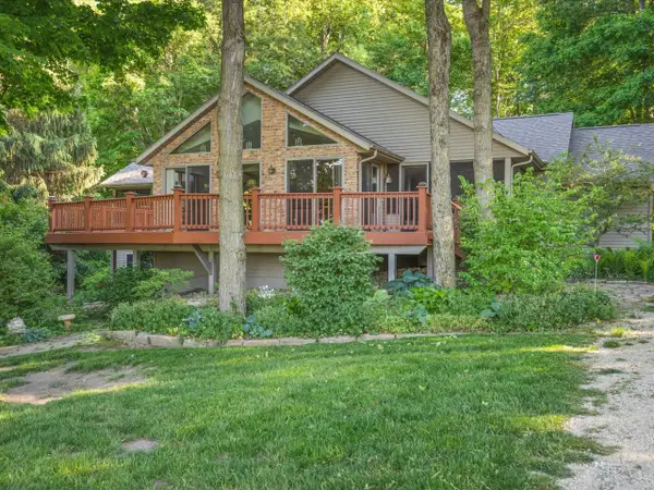 1856 Dorchester Court, Davis, IL 61019
