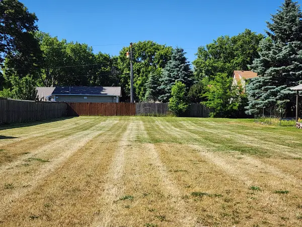 97 W Pine Avenue, Cortland, IL 60112
