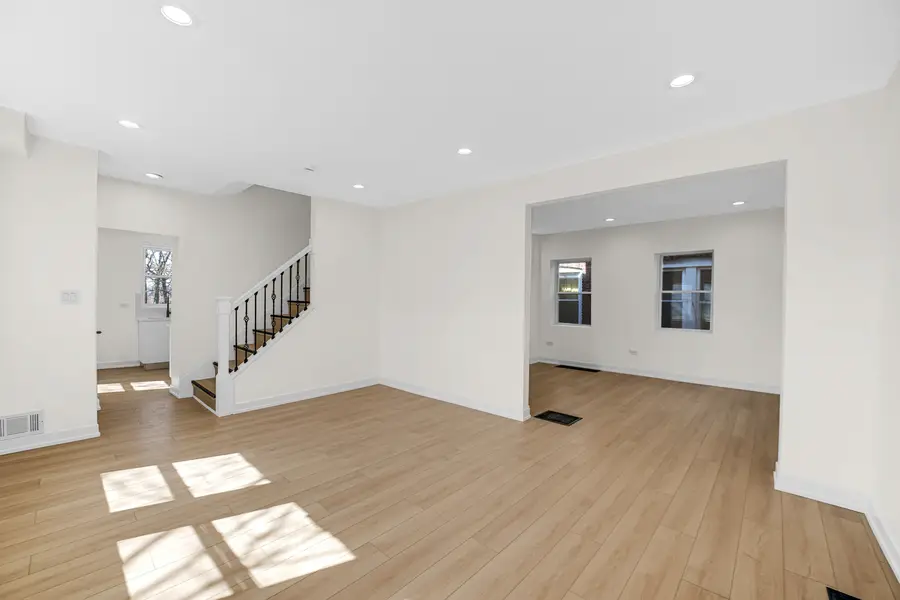 8758 S Wabash Avenue, Chicago, IL 60619 - #3