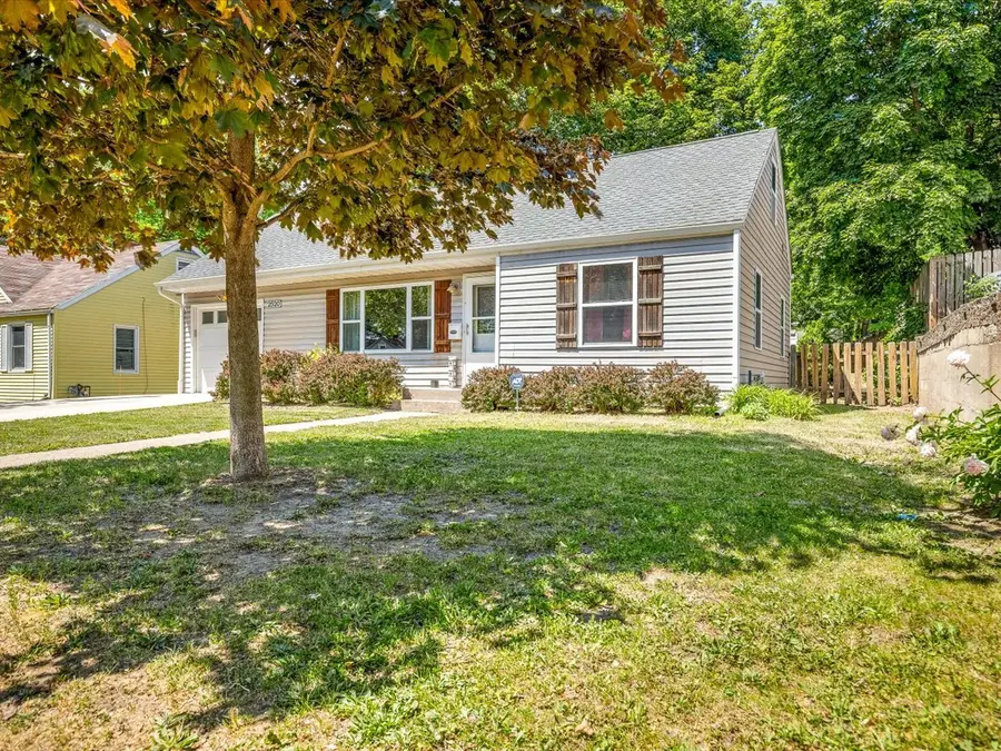 2520 19th Avenue, Rockford, IL 61108 - #2