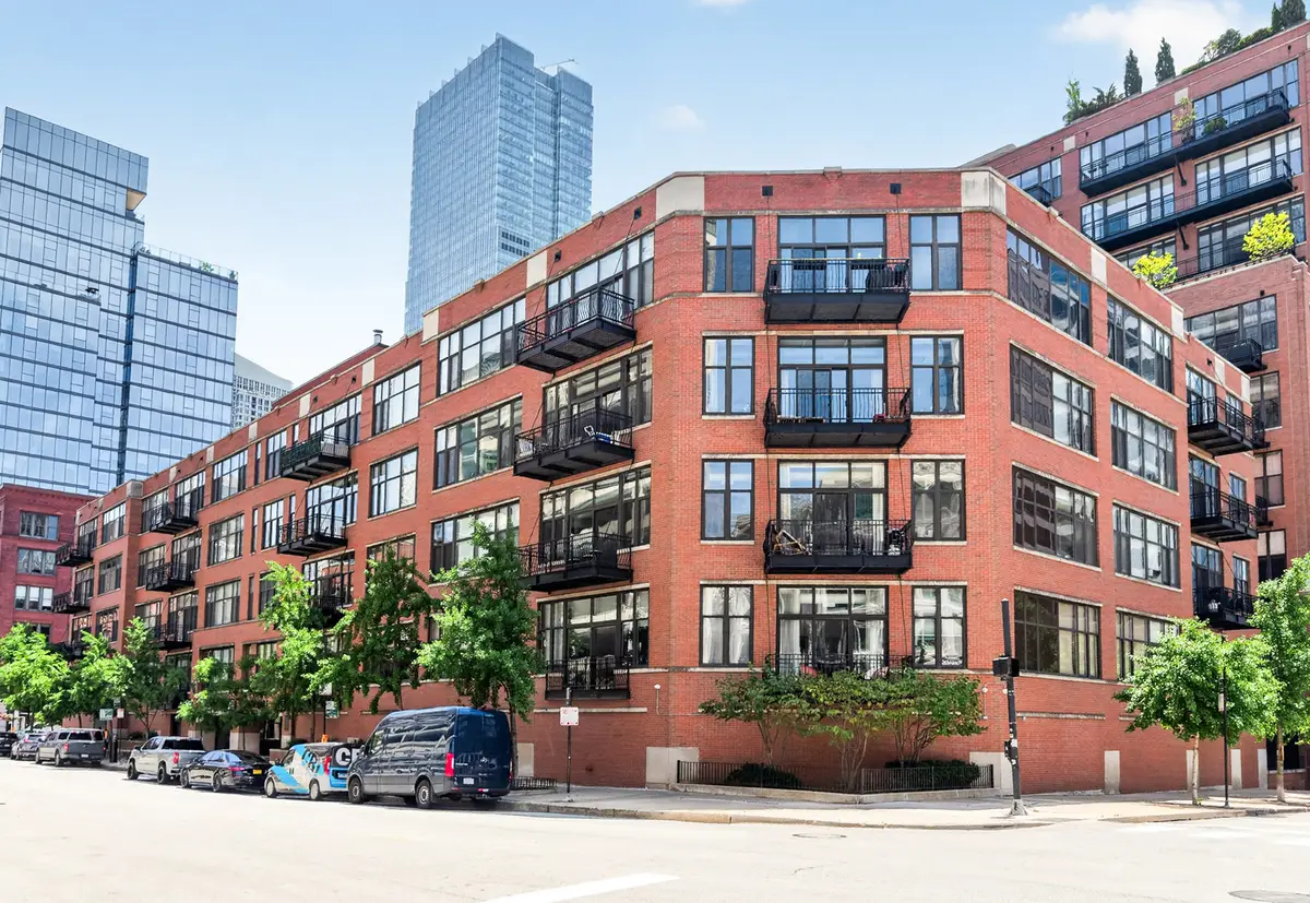 333 W Hubbard Street #1005, Chicago, IL 60610 - #1