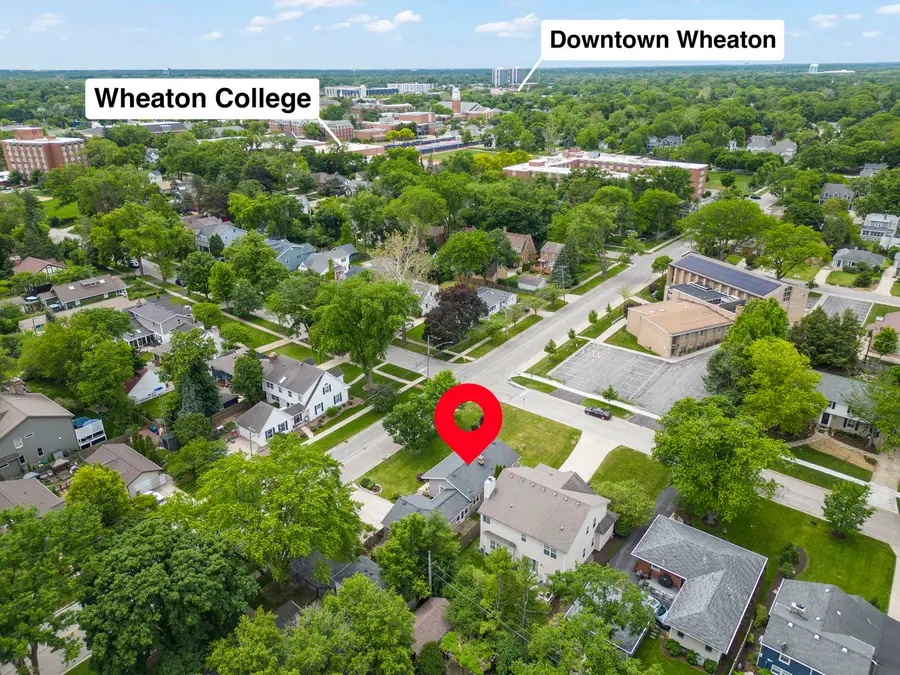 803 E Harrison Avenue, Wheaton, IL 60187 - #2