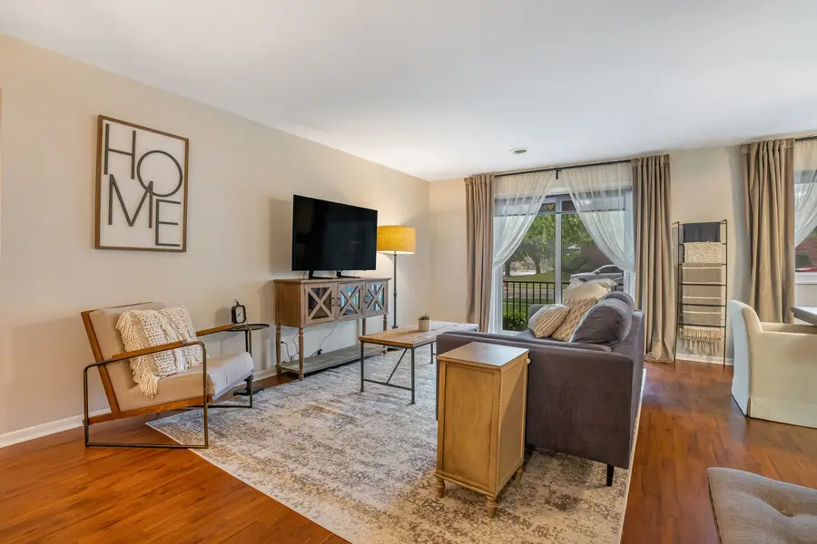 9661 S Karlov Avenue #102, Oak Lawn, IL 60453 - #2