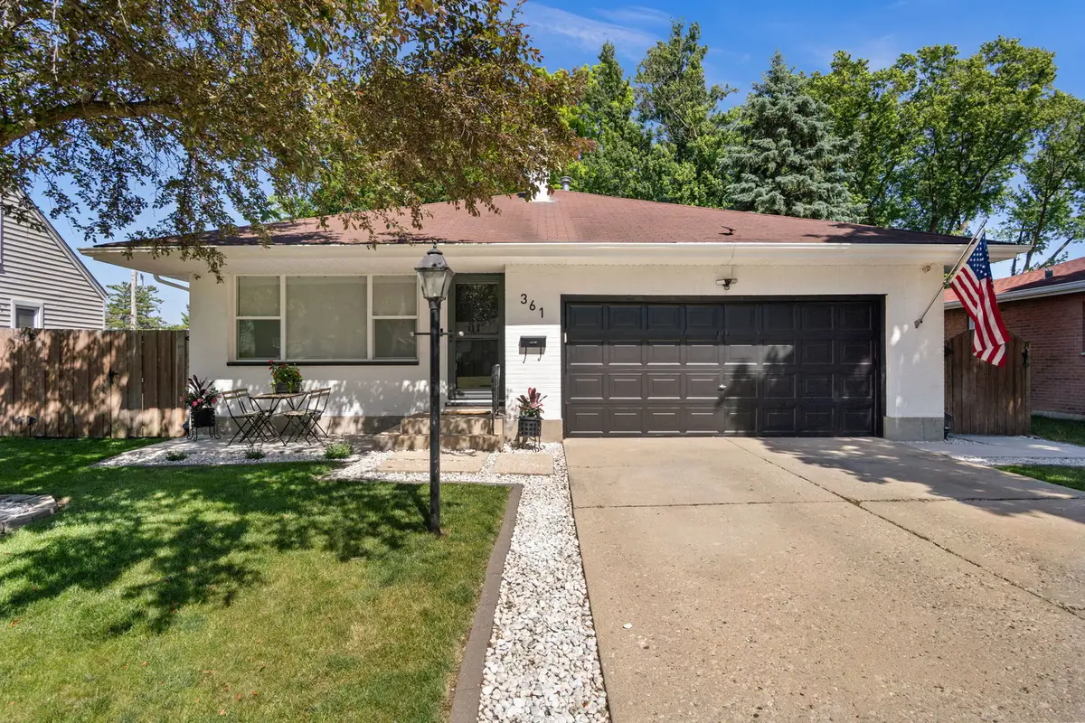 361 S Commonwealth Avenue, Elgin, IL 60123 - #1