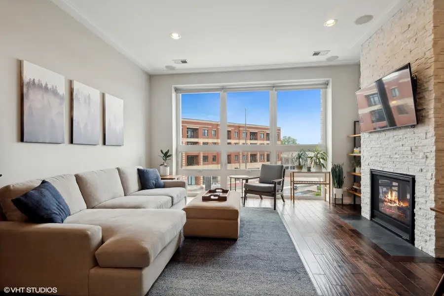 3209 N Elston Avenue #3N, Chicago, IL 60618 - #3