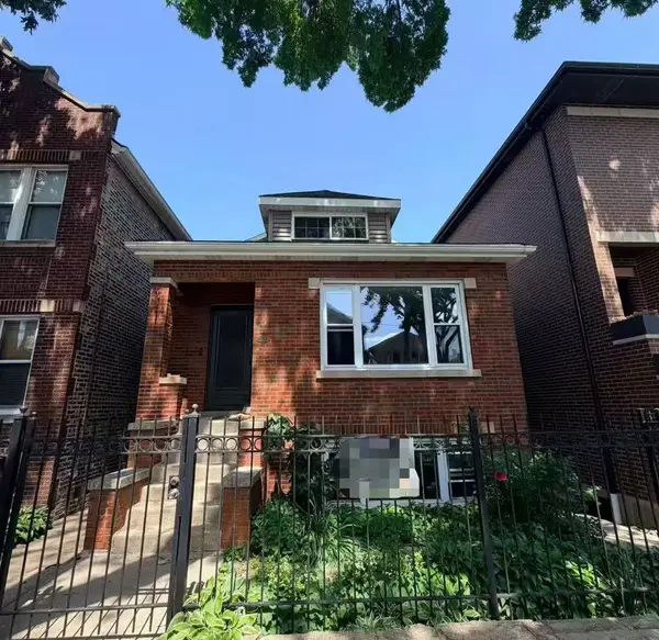 3015 S Quinn Street, Chicago, IL 60608