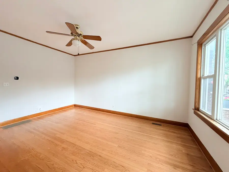 3015 S Quinn Street, Chicago, IL 60608 - #3