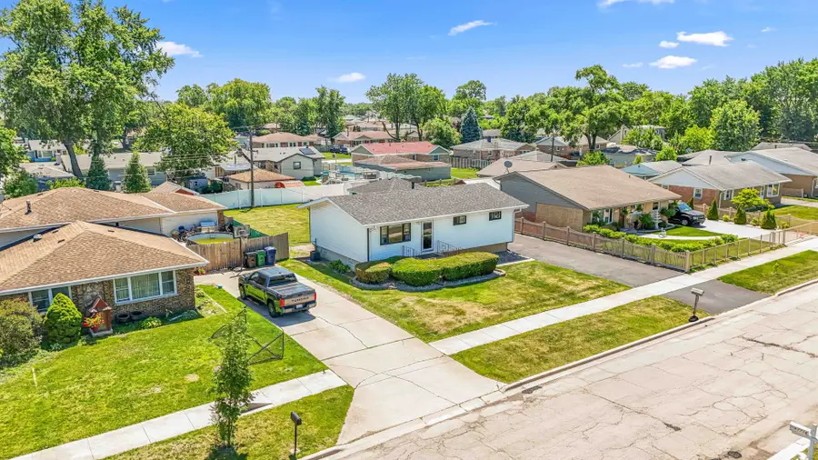 7717 W 81st Street, Bridgeview, IL 60455 - #3