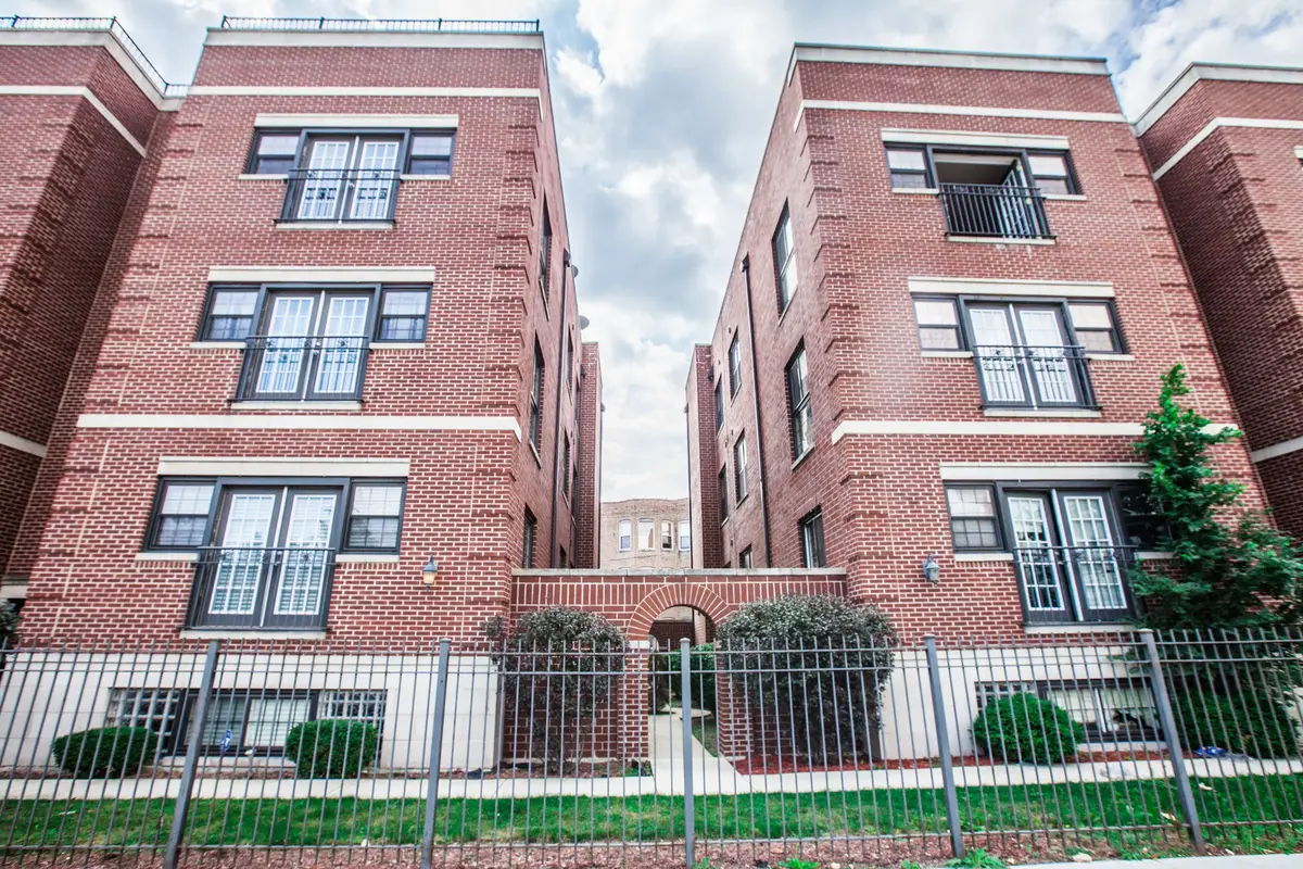 543 E 43rd Street #2E, Chicago, IL 60653 - #1