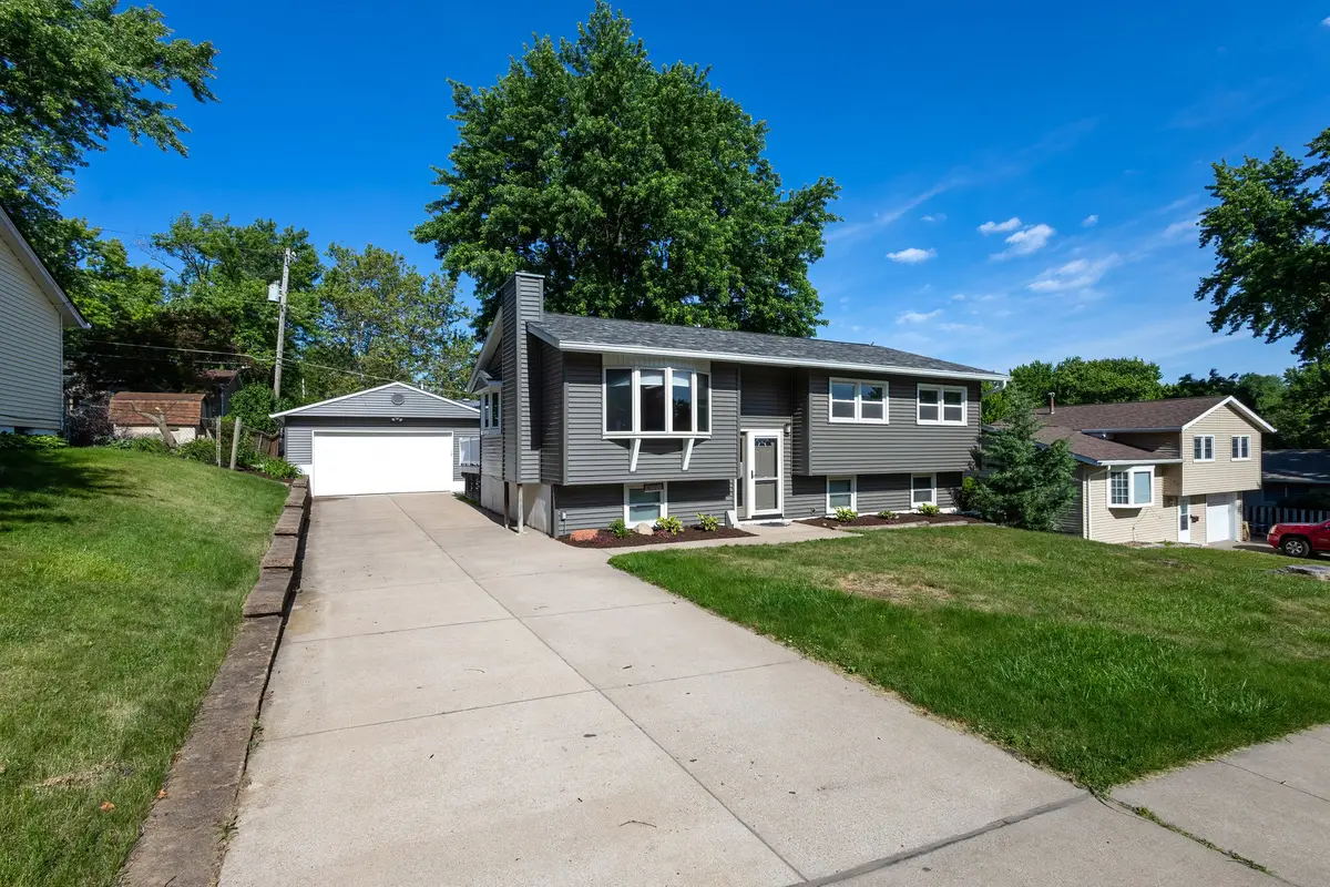 4718 N Ripley Street, Davenport, IA 52806 - #1
