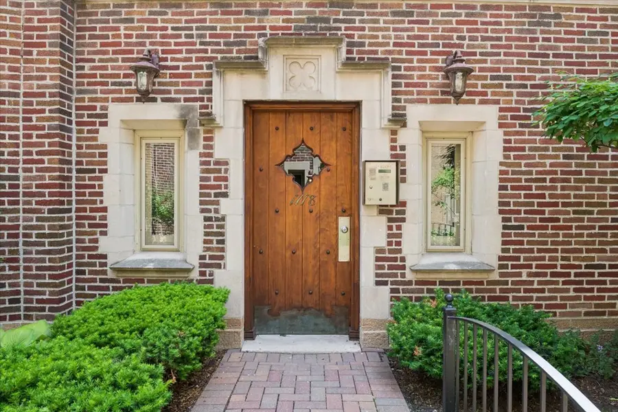 1118 Washington Boulevard #3A, Oak Park, IL 60302 - #3