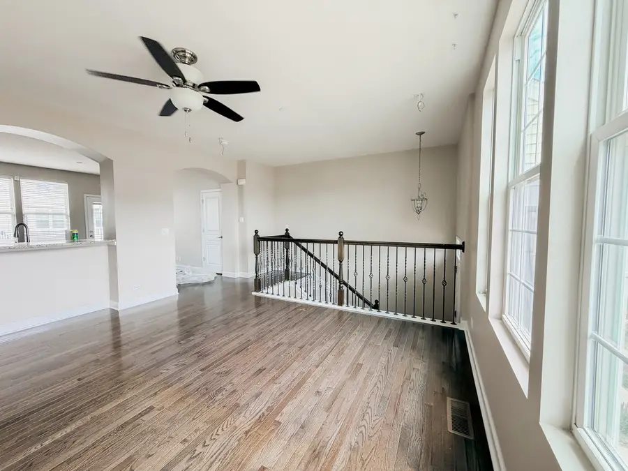 808 E Wing Street, Arlington Heights, IL 60004 - #3