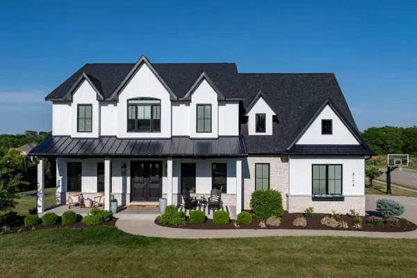 5175 Pigeon Creek Trail, Bettendorf, IA 52722