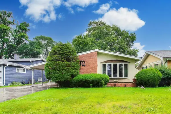 920 Pleasant Drive, Addison, IL 60101