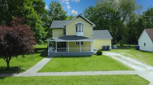 407 E Mulberry Street, Watseka, IL 60970