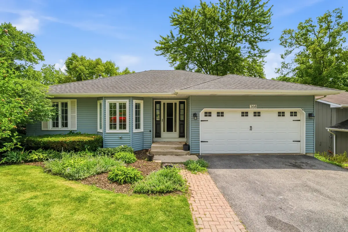 368 Hiawatha Drive, Lake In The Hills, IL 60156 - #1