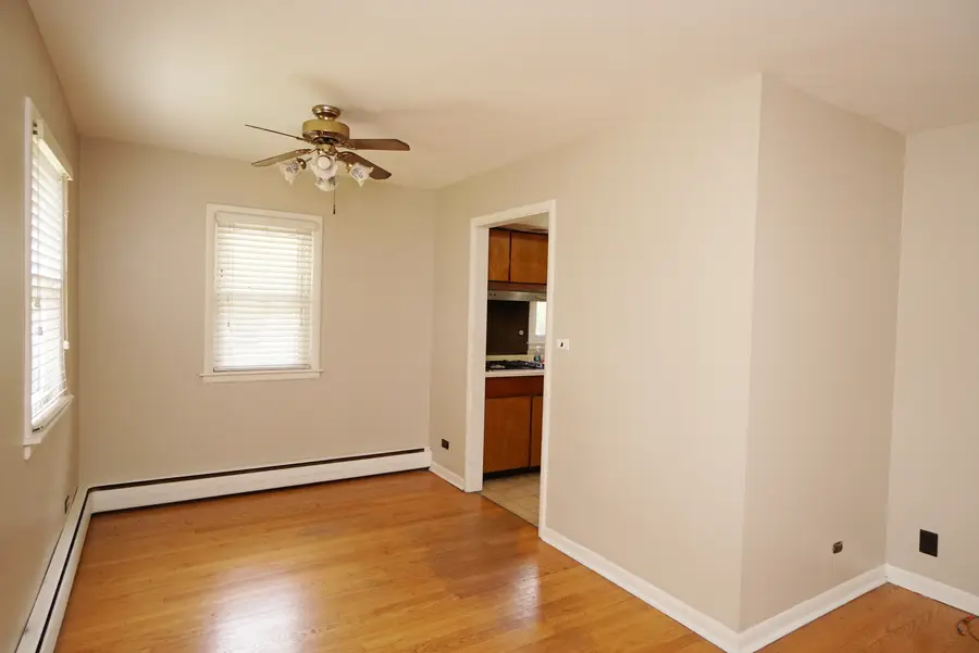 208 N Graylynn Drive, Mount Prospect, IL 60056 - #3