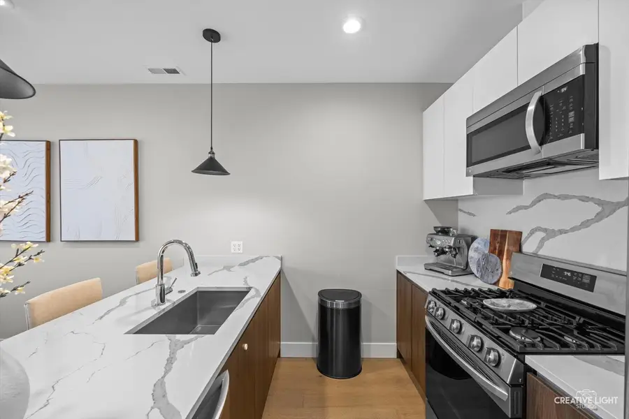 2342 W Adams Street #202, Chicago, IL 60612 - #3