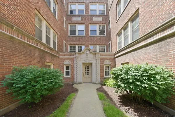 7318 N Honore Street #103, Chicago, IL 60626