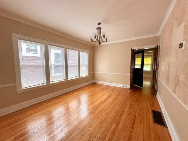7949 S Manistee Avenue, Chicago, IL 60617 - #2