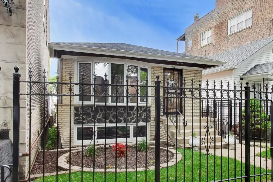 2972 S Loomis Street, Chicago, IL 60608 - #2