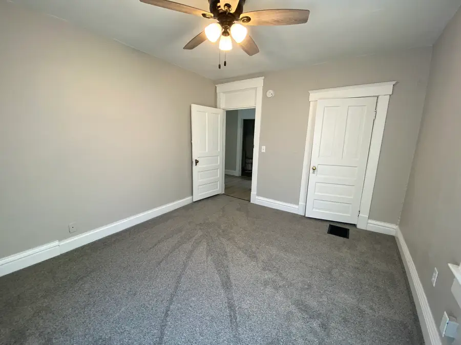 618 Douglas Court, Davenport, IA 52803 - #3