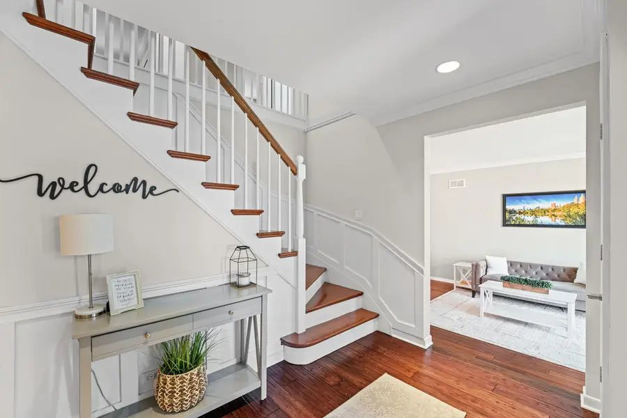 627 S Patton Avenue, Arlington Heights, IL 60005 - #3