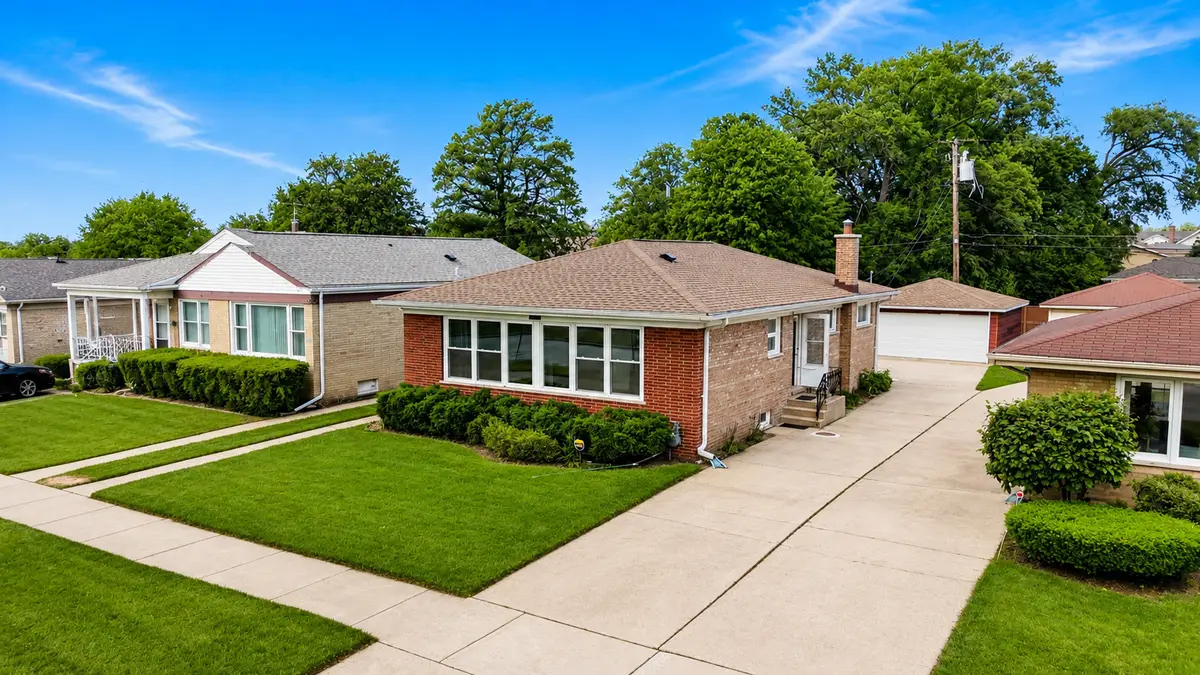 5512 Warren Street, Morton Grove, IL 60053 - #1