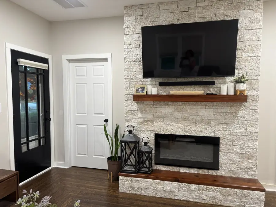 134 N Bureau Avenue, Ladd, IL 61329 - #2