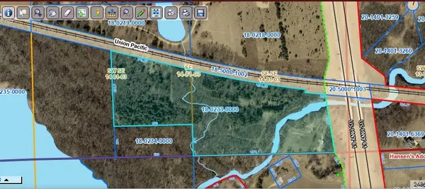 000 252nd Street, Dewitt, IA 52742