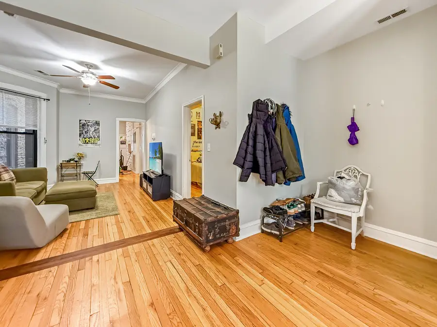 1513 W Addison Street, Chicago, IL 60613 - #3
