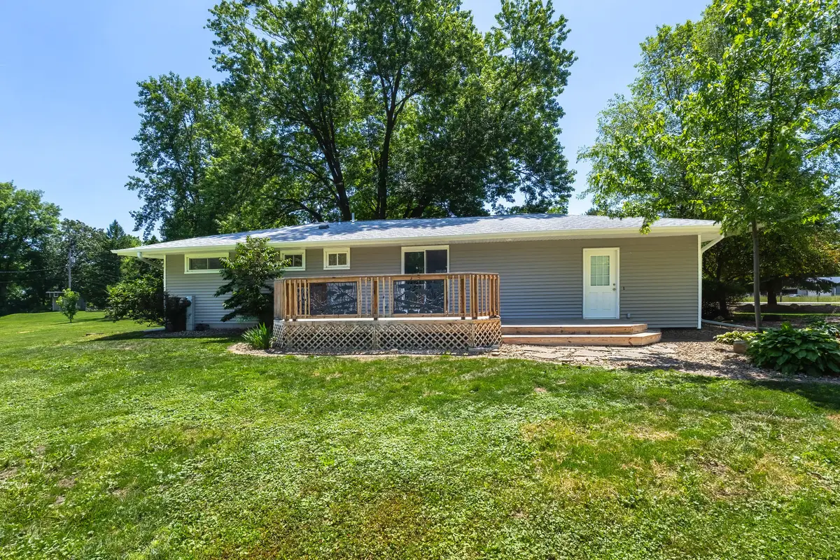 6701 221st Street N, Port Byron, IL 61275 - #1