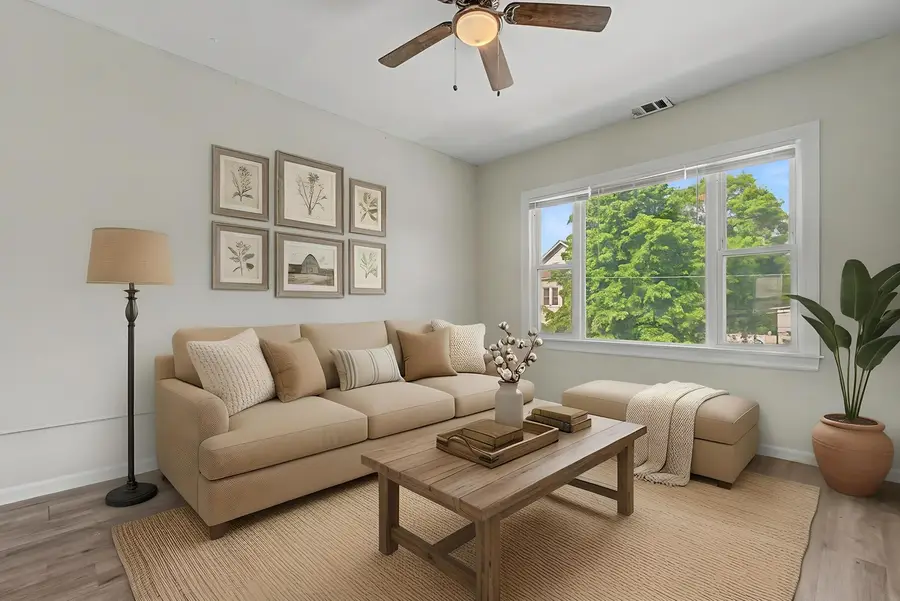 5237 S Princeton Avenue, Chicago, IL 60609 - #2