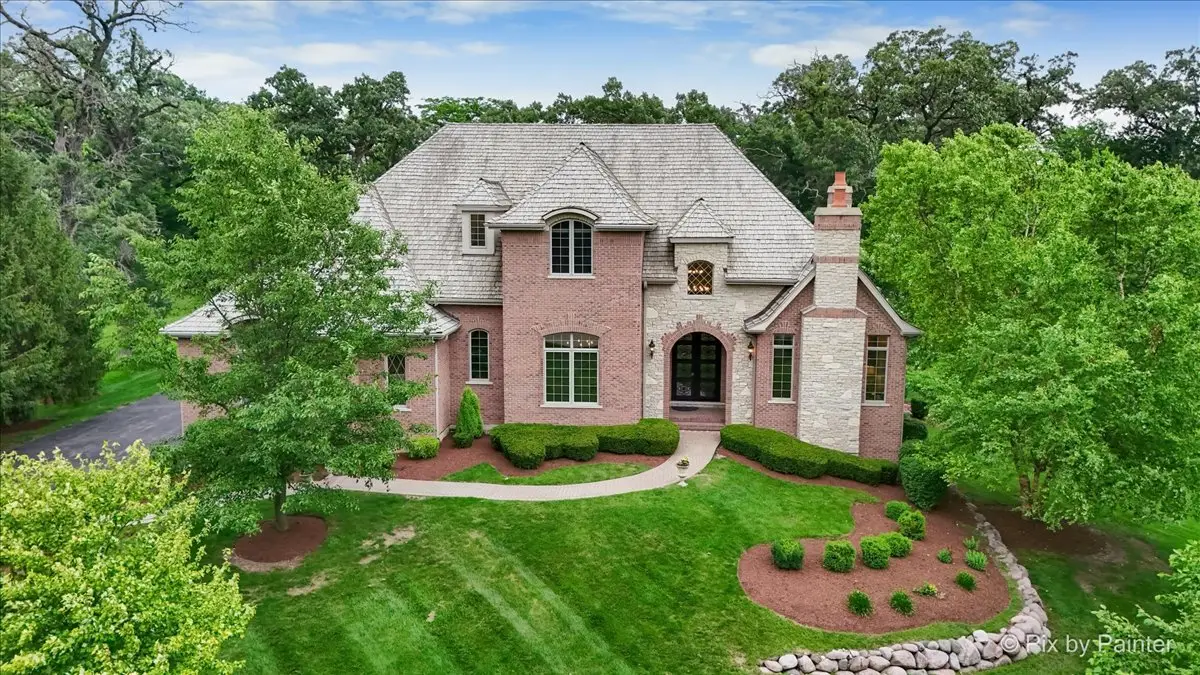 117 N. Wynstone Drive, North Barrington, IL 60010 - #1