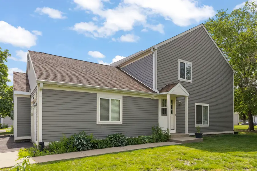 2736 Prairieview Lane S #1, Aurora, IL 60502 - #2
