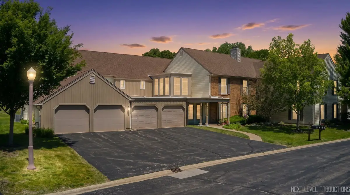 117 Dunham Place Common #117, Saint Charles, IL 60174 - #1