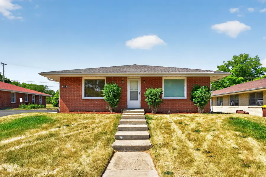 2611 Canterbury Lane, Rockford, IL 61101 - #2