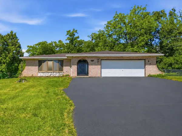 8800 W 104th Street, Palos Hills, IL 60465