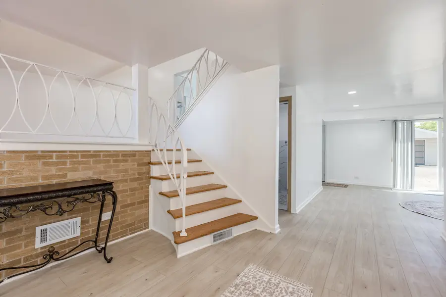 7745 Beckwith Road, Morton Grove, IL 60053 - #3
