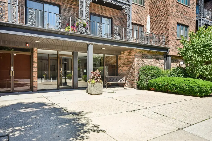414 Clinton Place #502, River Forest, IL 60305 - #3